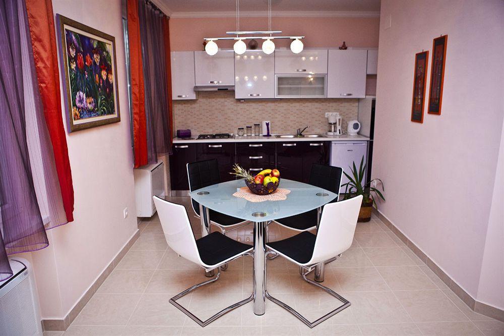 Split Apartments Peric Exterior foto