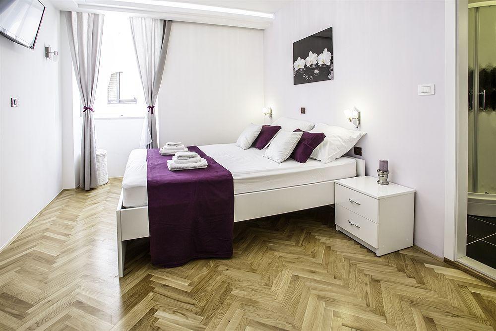 Split Apartments Peric Exterior foto