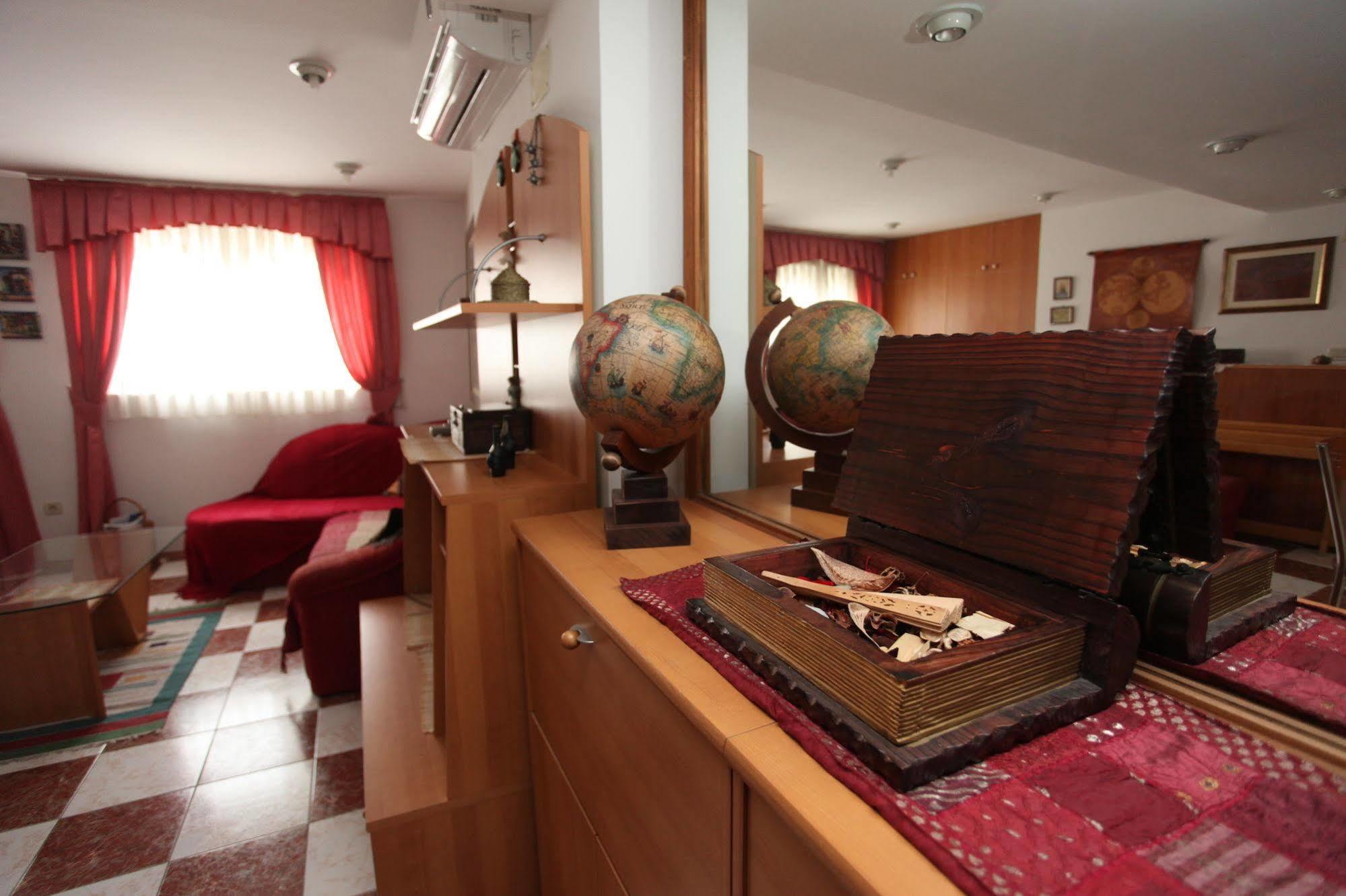 Split Apartments Peric Exterior foto