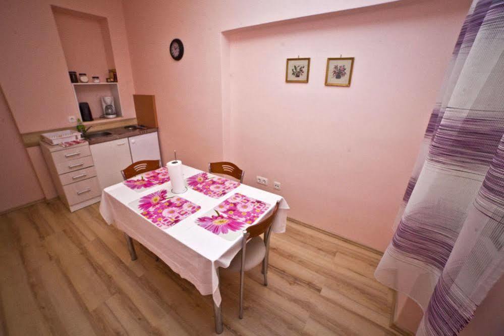 Split Apartments Peric Exterior foto