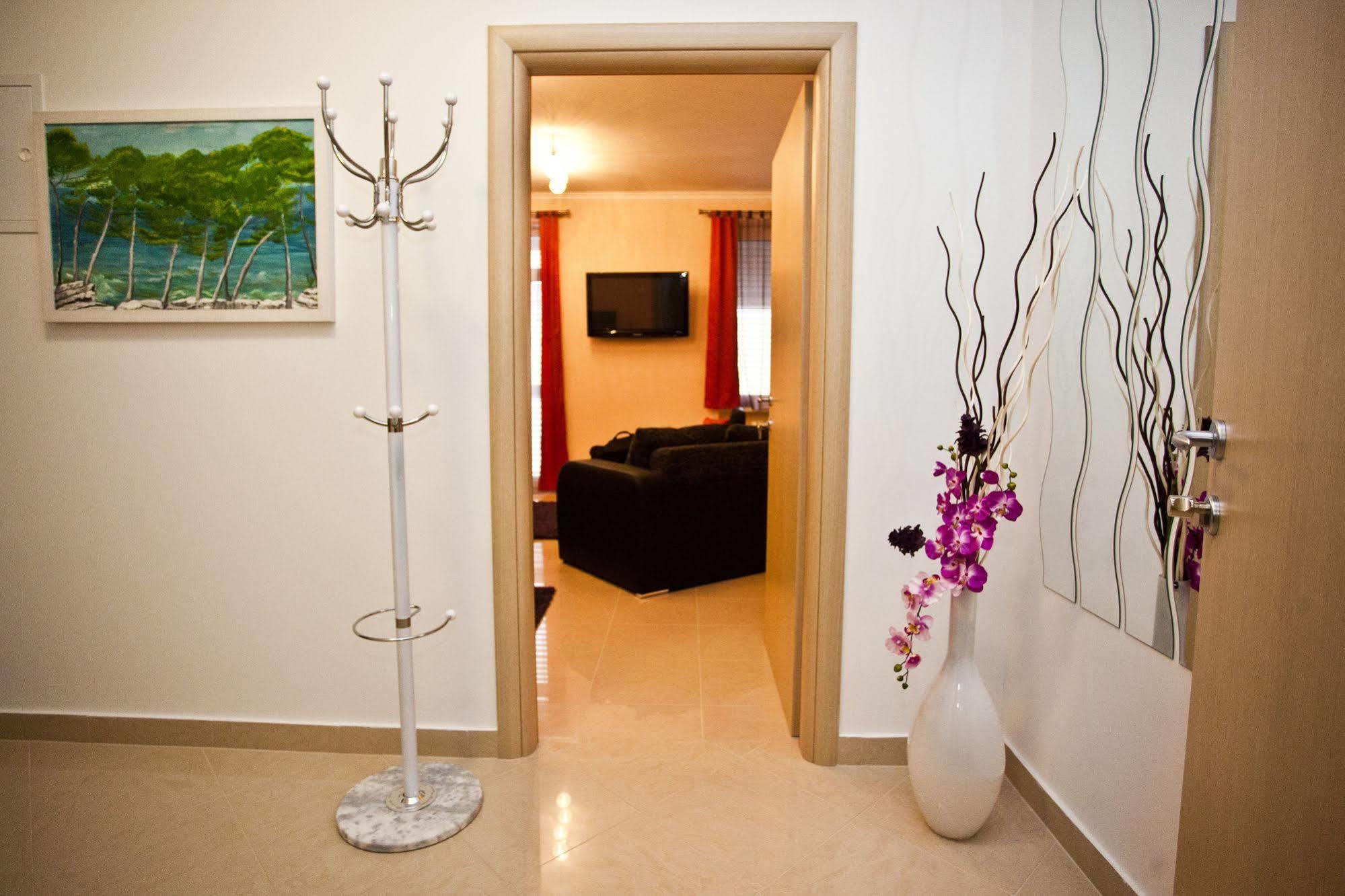 Split Apartments Peric Exterior foto